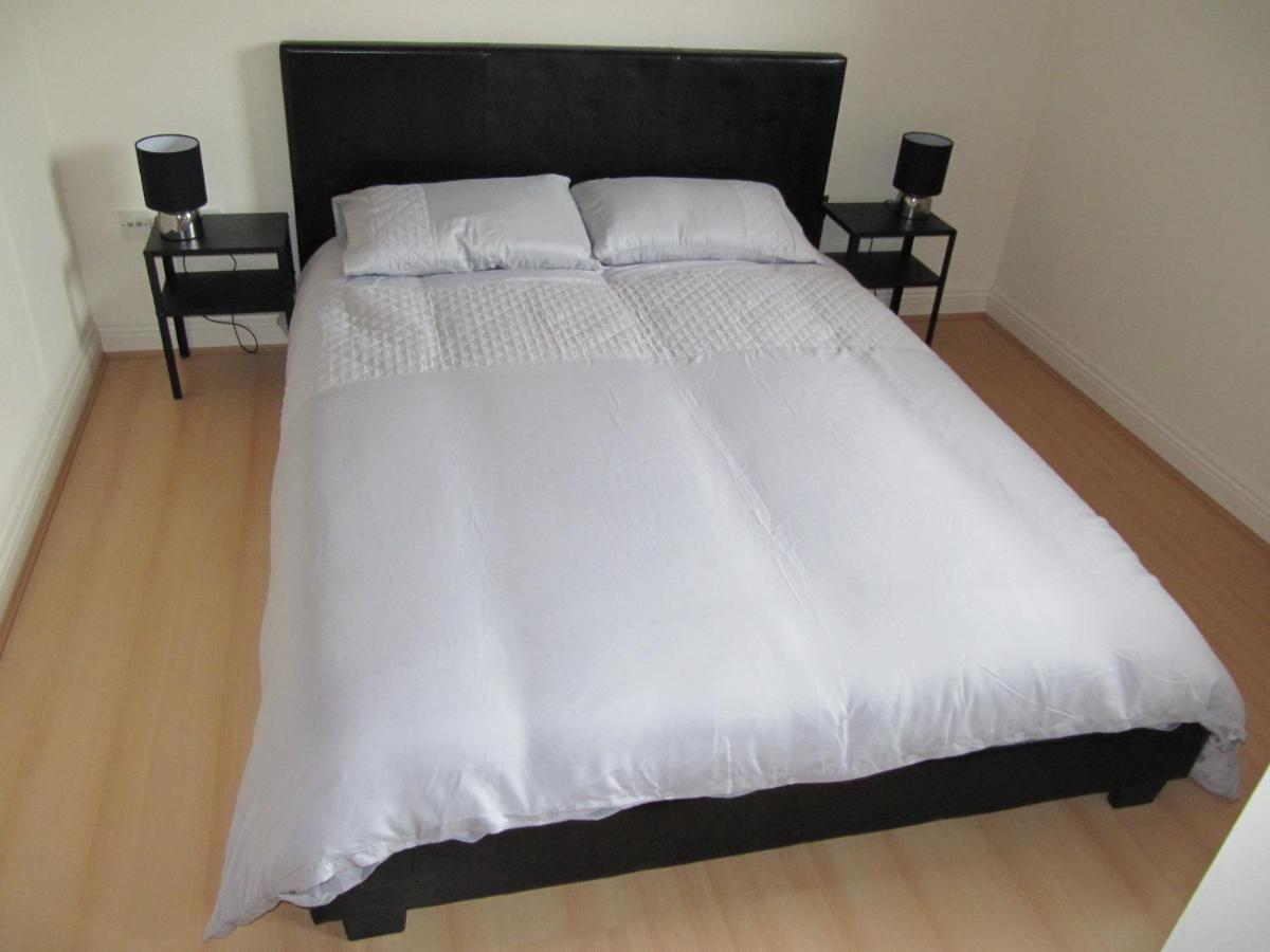 Cozy Off Road 2 Bedroom Cottage Apartment With Free Wi-Fi And Private Parking Glasgow Luaran gambar