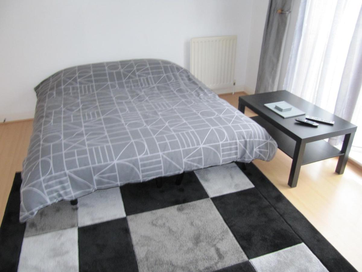 Cozy Off Road 2 Bedroom Cottage Apartment With Free Wi-Fi And Private Parking Glasgow Luaran gambar