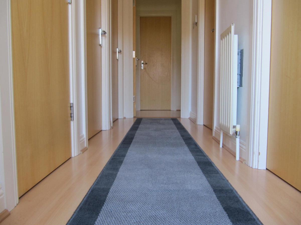 Cozy Off Road 2 Bedroom Cottage Apartment With Free Wi-Fi And Private Parking Glasgow Luaran gambar