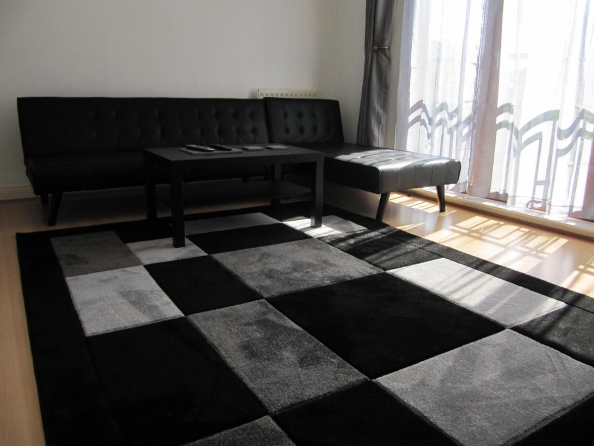 Cozy Off Road 2 Bedroom Cottage Apartment With Free Wi-Fi And Private Parking Glasgow Luaran gambar